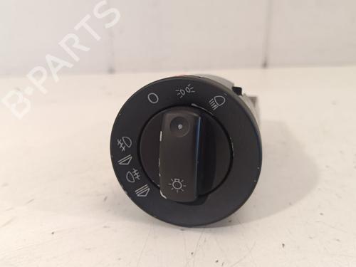 Used Headlight switch AUDI A4 B6 (8E2) 2.5 TDI quattro (180 hp) 18739303