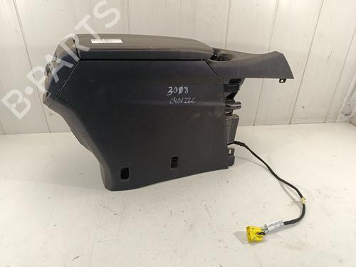 Used Armrest / Center console PEUGEOT 3008 II SUV (MC_, MR_, MJ_, M4_) 1.6 PureTech 180 (M45GFR, M45GFU) (181 hp) 28825336
