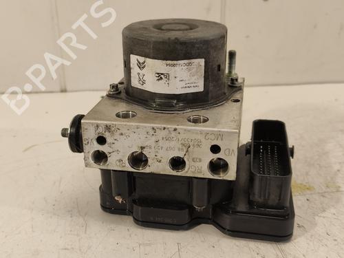 Used ABS pump PEUGEOT 308 SW II (LC_, LJ_, LR_, LX_, L4_) 1.2 THP 130 (131 hp) 9368727