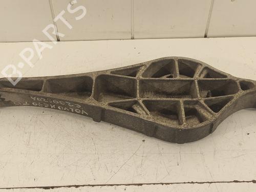 Used Right rear suspension arm VOLVO XC70 II (136) D5 AWD (185 hp) 9434023
