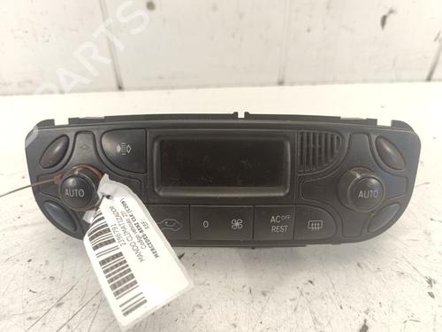 Used Climate control MERCEDES-BENZ CLK (C209) CLK 500 (209.375) (306 hp) 29479595