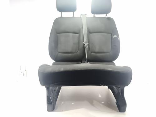 Used Right front seat Right front seat RENAULT TRAFIC III Van (FG_) 1.6 dCi 95 (FGMJ, FGMR) (95 hp) 33432118 33432118