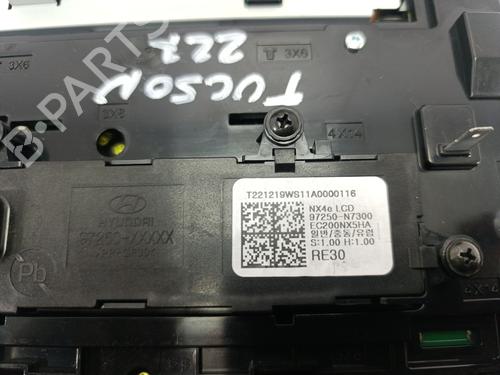 Display monitor HYUNDAI TUCSON (NX4E, NX4A) 1.6 T-GDI Plug-in-Hybrid HTRAC | BP30885810C48