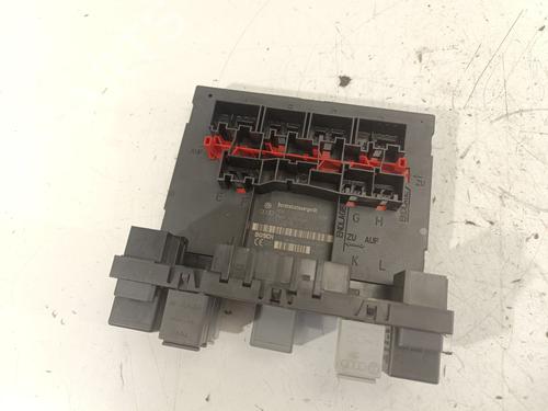 Used Fuse box VW TOURAN (1T1, 1T2) 1.9 TDI (105 hp) 29508859