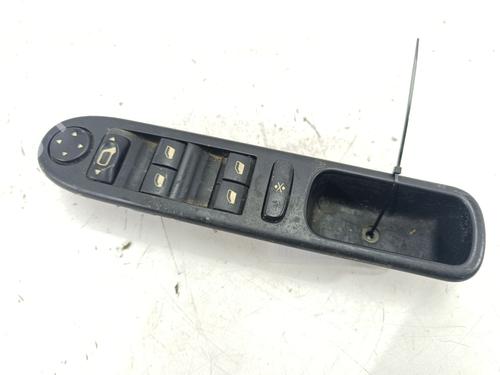 Used Left front window switch PEUGEOT 307 (3A/C) 1.6 16V (109 hp) 31652016
