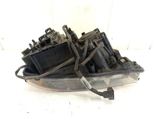 Left headlight VOLVO XC90 I VAN (275) 2.4 D4 | BP27808359C28 