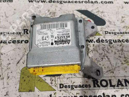 Used ECU airbags RENAULT VEL SATIS (BJ0_) 3.0 dCi (BJ0J, BJ0N) (177 hp) 5653762