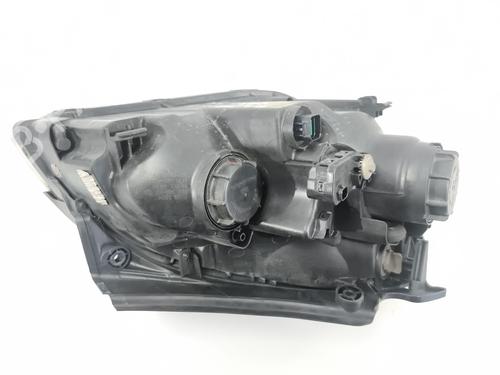 Left headlight KIA CARENS III MPV (UN) 2.0 CRDi 140 | BP33401356C28 - Image 4