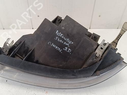 Right headlight VW SHARAN (7M8, 7M9, 7M6)  | BP19583584C29 