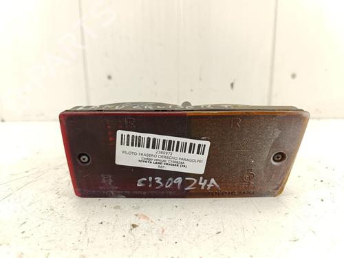 Used Rear bumper right light TOYOTA LAND CRUISER 90 (_J9_) 3.0 TD (KZJ90_, KZJ95_, KZJ90R, KZJ95R, KZJ90W, KZJ95W) (125 hp) 26518462