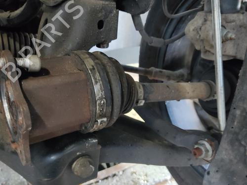 Used Left front driveshaft VW TOURAN (5T1) 2.0 TDI (190 hp) 32783436