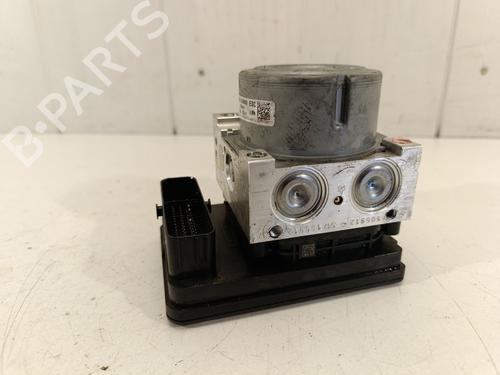 Used ABS pump PEUGEOT 208 II (UB_, UP_, UW_, UJ_) 1.5 BlueHDI 100 (102 hp) 24974366