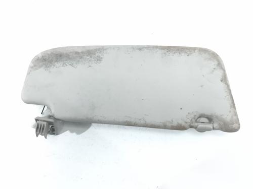 left-sun-visor-renault-kadjar-ha_-hl_-2015-33690895 main image