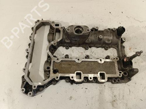 Used Valve cover PEUGEOT 308 SW II (LC_, LJ_, LR_, LX_, L4_) 1.2 THP 130 (131 hp) 28046244