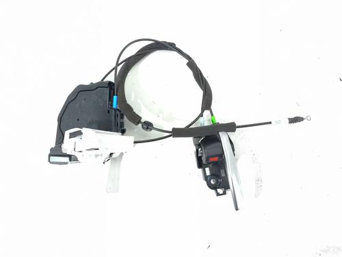 rear-right-lock-toyota-c-hr-_x1_-2016-36294907 main image