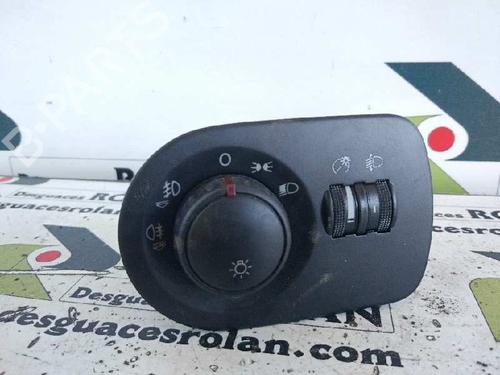Used Headlight switch SEAT LEON (1P1) 1.9 TDI (105 hp) 4056581