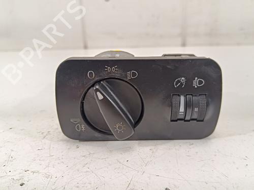 Used Headlight switch SEAT CORDOBA (6K2) [1999-2002]  16460585