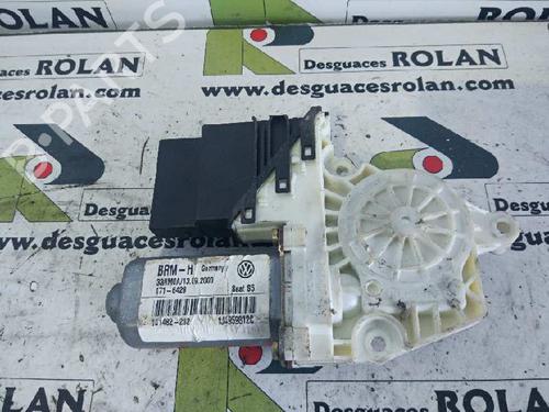 Used Right rear window motor SEAT LEON (1M1) [1999-2006]  4053666