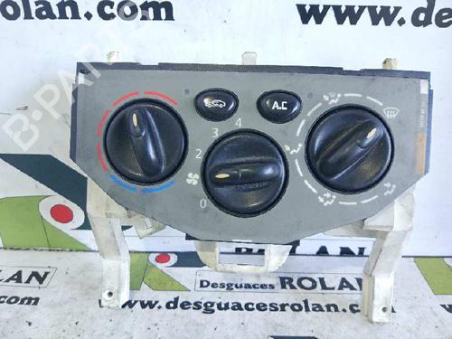 Used Climate control RENAULT TRAFIC II Platform/Chassis (EL) [2001-2025]  4055734