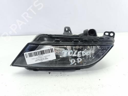 Used Right front fog light Right front fog light SEAT TOLEDO IV (KG3) 1.6 TDI (115 hp) 33029704 33029704