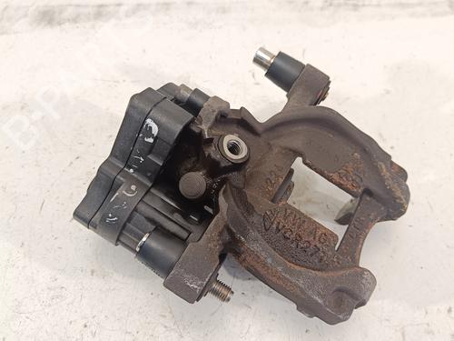 Used Right rear brake caliper VW GOLF VII (5G1, BQ1, BE1, BE2) [2012-2021]  16786185