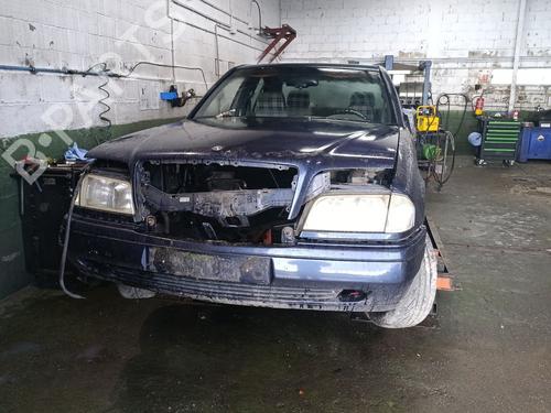 Brugte MERCEDES-BENZ C-CLASS (W202) C 250 Turbo-D (202.128) (150 hp) 4392981