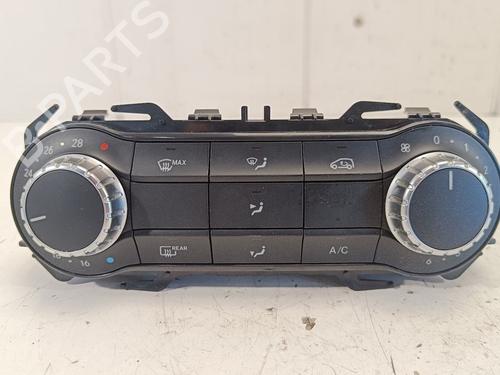 Used Climate control MERCEDES-BENZ A-CLASS (W176) [2012-2018]  19068052