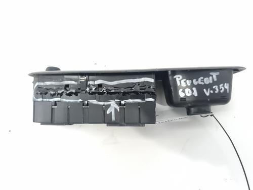Used Left front window switch Left front window switch PEUGEOT 607 (9D, 9U) 2.2 HDi (133 hp) 33656530 33656530