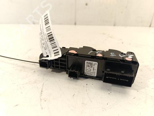 Left front window switch PEUGEOT 208 II (UB_, UP_, UW_, UJ_) 1.5 BlueHDI 100 | BP24977216I27 