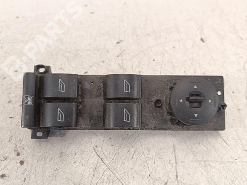 Used Left front window switch Left front window switch FORD C-MAX (DM2) 2.0 TDCi (136 hp) 11059808 11059808