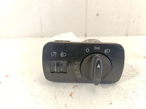Used Headlight switch SEAT LEON (1M1) 1.6 16 V (105 hp) 26549620