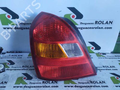 Used Left taillight HYUNDAI ELANTRA III Saloon (XD) 2.0 CRDi (113 hp) 4570702
