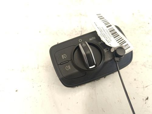 Forlygtekontakt AUDI A3 Limousine (8VS, 8VM) 2.0 TDI | BP30090249I24