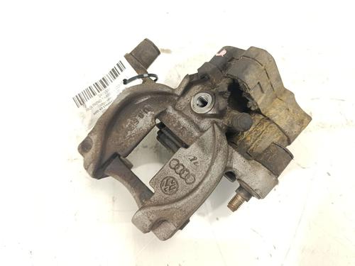 Venstre bremsekaliber bag AUDI A3 Limousine (8VS, 8VM) 2.0 TDI (150 hp) 30007013