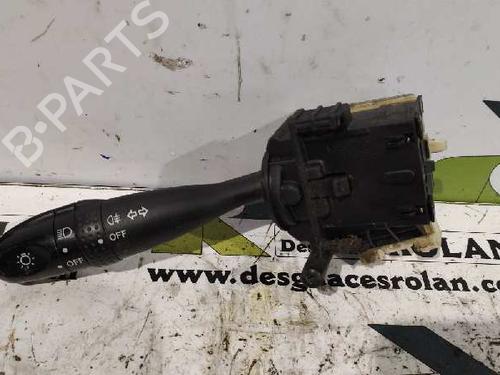 Used Headlight switch TOYOTA COROLLA (_E12_) 1.4 D (NDE120_, NDE120R) (90 hp) 5084680
