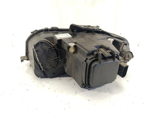 Right headlight AUDI A3 (8P1) 2.0 TDI 16V | BP27201042C29 