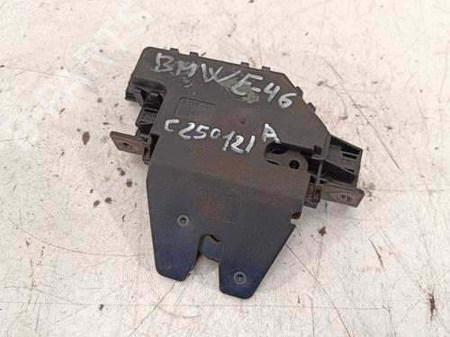 Used Tailgate lock BMW 3 Coupe (E46) 318 Ci (118 hp) 10772618