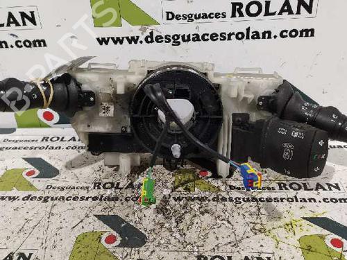 Used Switch RENAULT SCÉNIC III (JZ0/1_) 1.9 dCi (JZ0J, JZ1J, JZ1K, JZ1S) (131 hp) 5763919