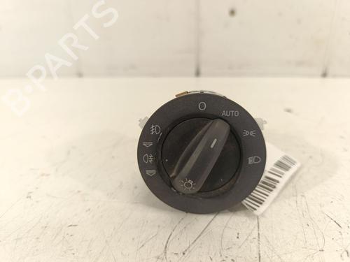Forlygtekontakt AUDI A6 C6 (4F2) 2.0 TDI (140 hp) 28328109