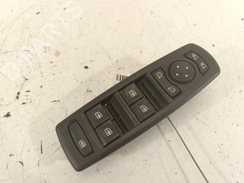 Used Left front window switch RENAULT MEGANE III Hatchback (BZ0/1_, B3_) [2008-2025]  29508852