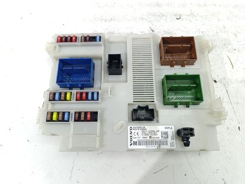 Caixa de fusíveis VOLVO V60 I (155) D2 (120 hp) 31644254