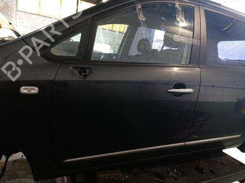Used Left front door Left front door KIA CARENS III MPV (UN) 2.0 CRDi 140 (140 hp) 36665046 36665046