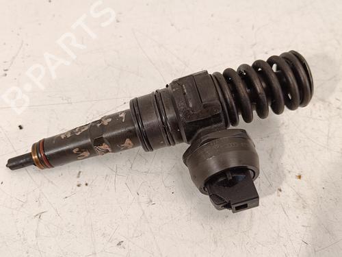 Used Injector SEAT LEON (1P1) [2005-2013]  11680917