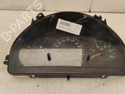 Kombiinstrument MERCEDES-BENZ M-CLASS (W163) ML 400 CDI (163.128) (250 hp) 6013897
