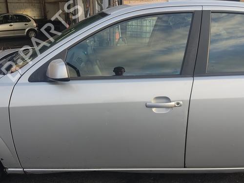 Used Left front door FORD MONDEO III (B5Y) [2000-2007]  22975202