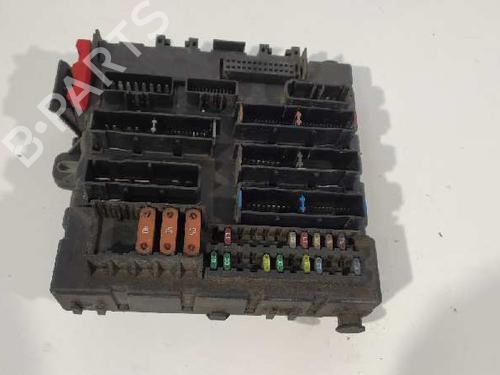 Used Fuse box OPEL VECTRA C GTS (Z02) 1.9 CDTI (F68) (150 hp) 6078331
