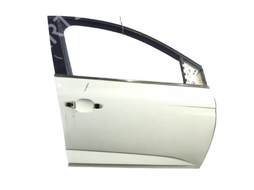 Used Right front door Right front door 39240360 39240360