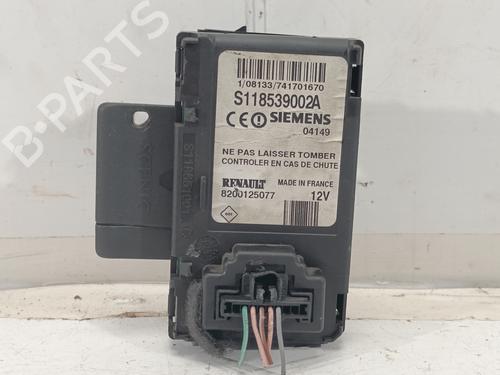 Used Ignition barrel RENAULT SCÉNIC II (JM0/1_) 1.9 dCi (JM0G, JM12, JM1G, JM2C) (120 hp) 10204915