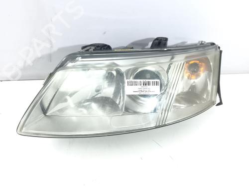 Optica direita Optica direita SAAB 9-3 (YS3F, E79, D79, D75) 1.9 TiD (150 hp) 36319820 36319820