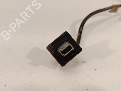 Tailgate handle OPEL ZAFIRA / ZAFIRA FAMILY B (A05)  | BP16459282C132 